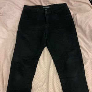Used black skinny jeans